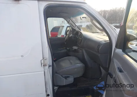 2008 Ford E-250 Commercial/Recreational z USA, uszkodzony, nr VIN 1FTNE24L68DA73224